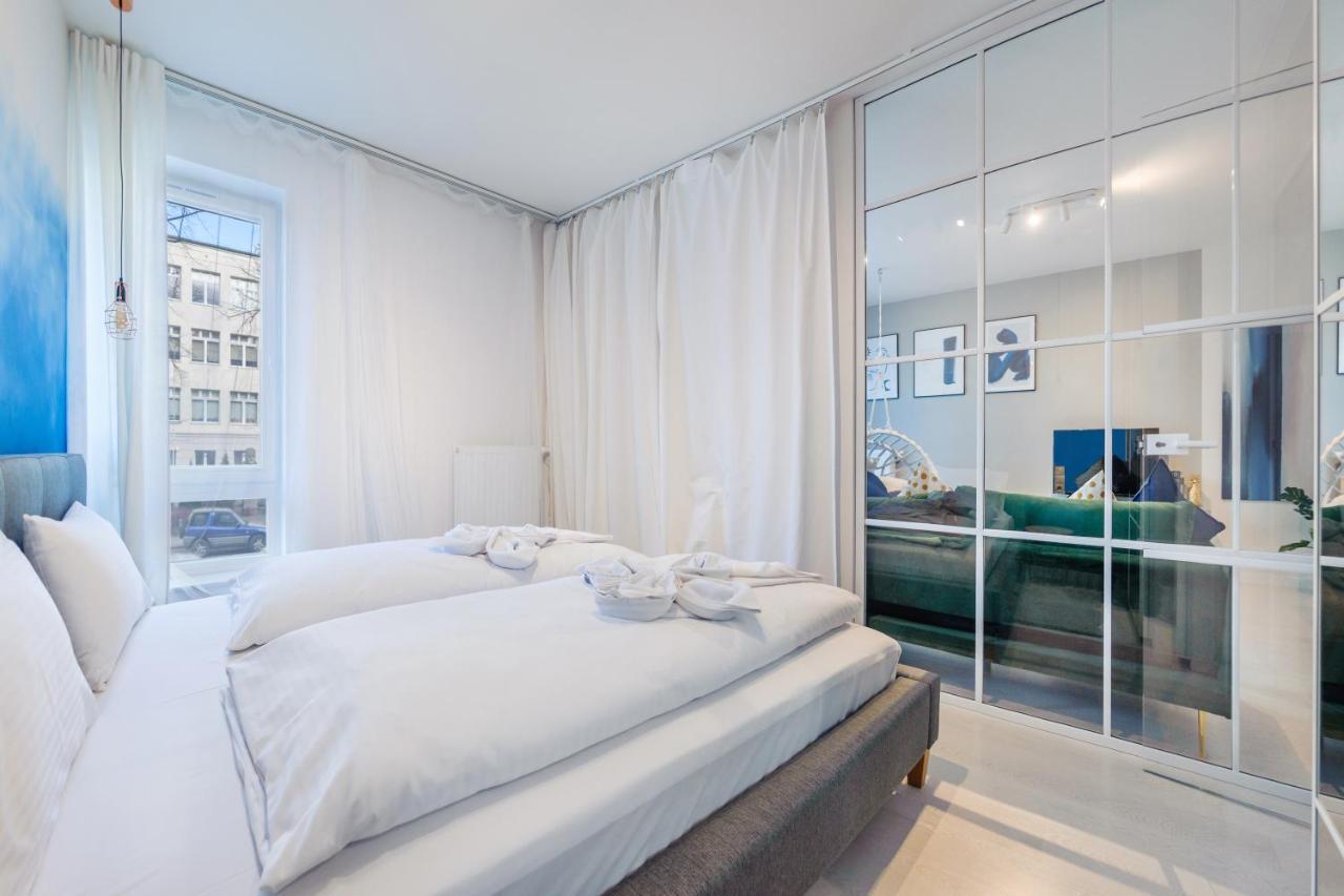 Apartamenty Sun & Snow Riverfront Гданьск Экстерьер фото