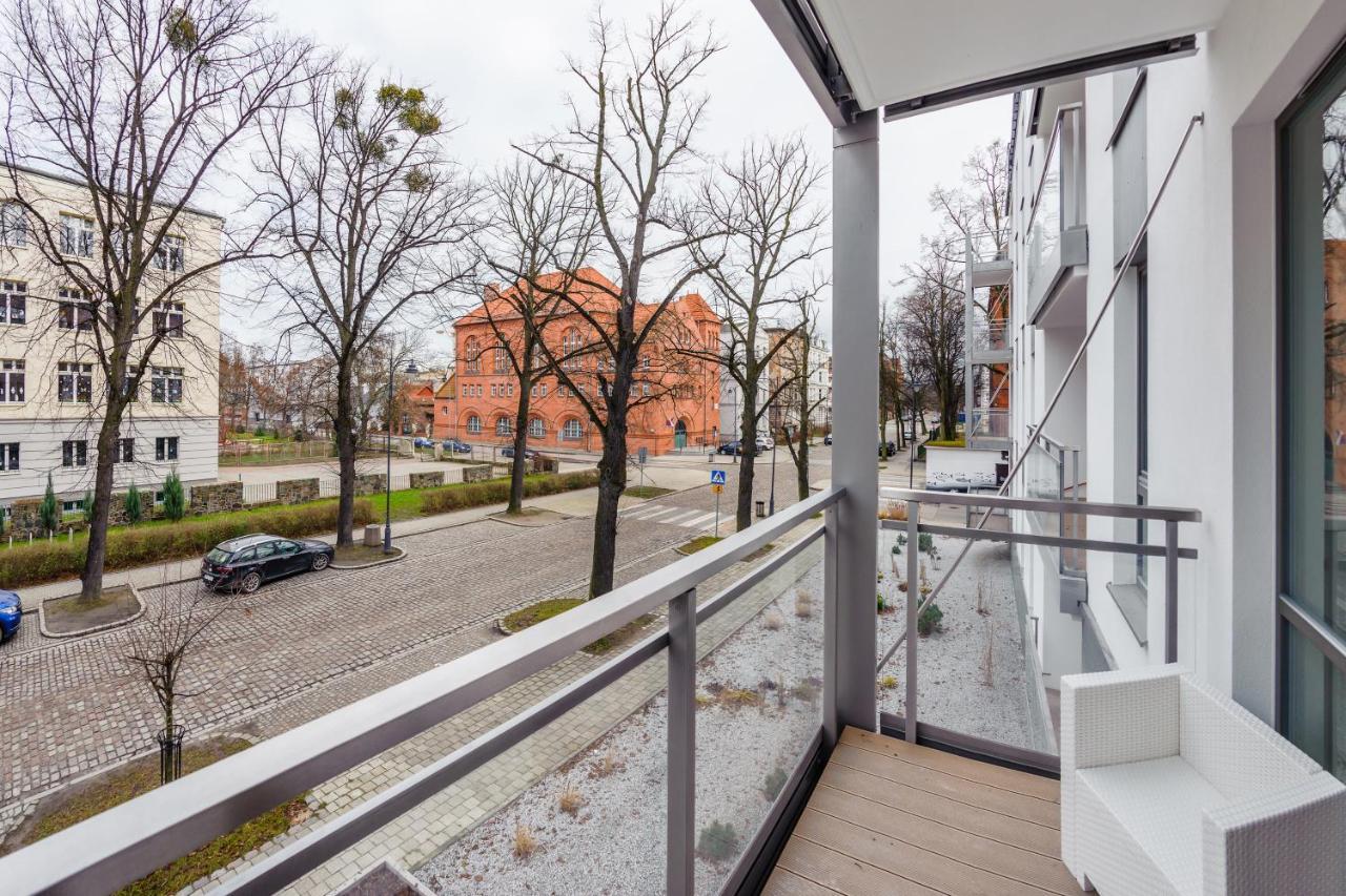 Apartamenty Sun & Snow Riverfront Гданьск Экстерьер фото